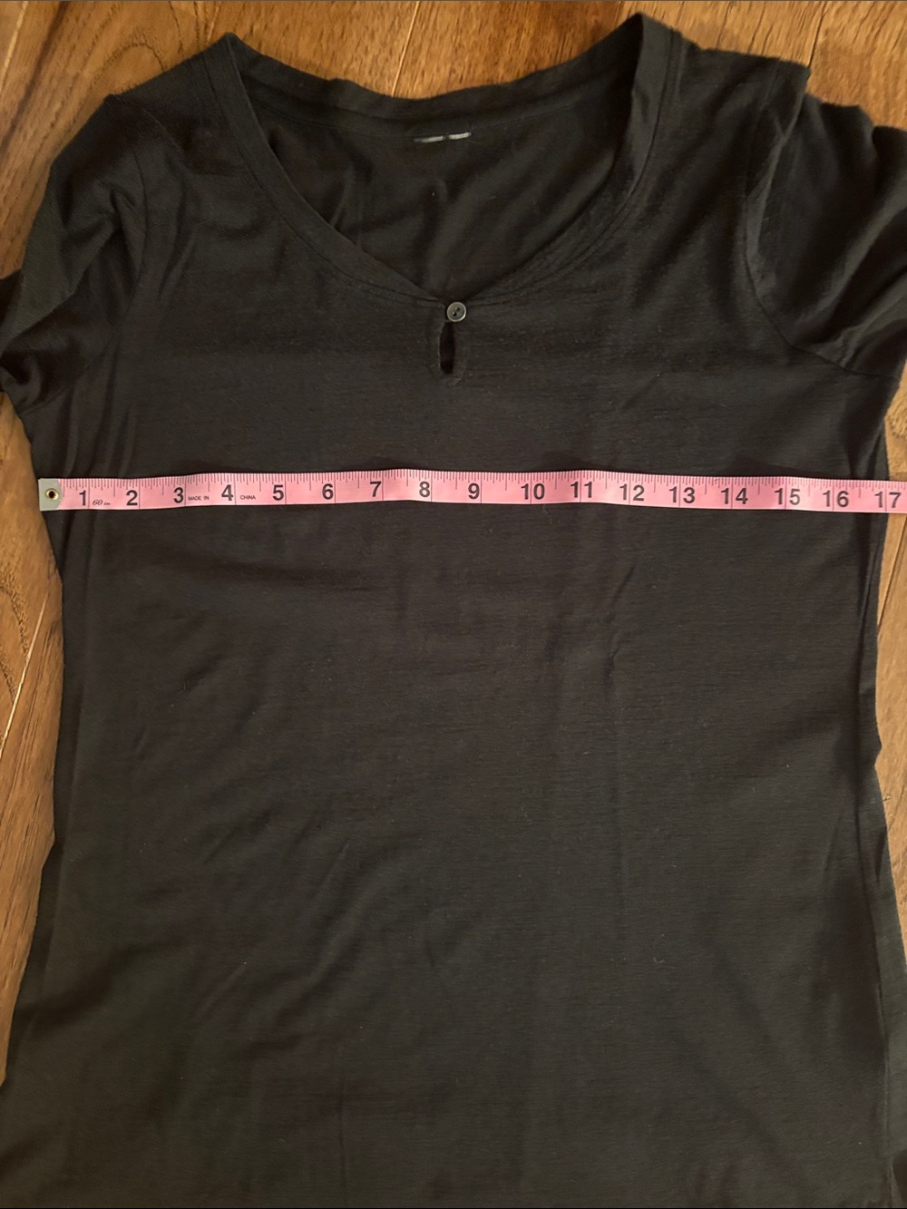 Ibex scoopneck Henley- merino and silk - Picture 5 of 6
